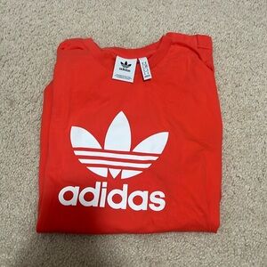 Adidas Tshirt